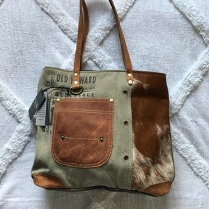 Myra Bag Tote